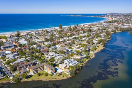 Aerial Image of NARRABEEN HOMES