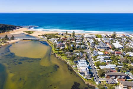 Aerial Image of NARRABEEN HOMES