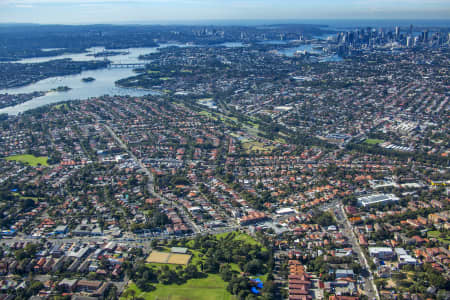 Aerial Image of ASHFIELD_270515_15