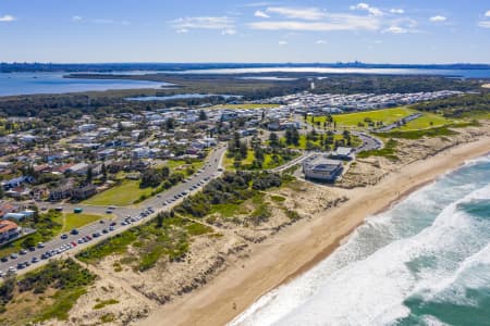 Aerial Image of CRONULLA SURF CLUB
