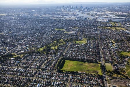 Aerial Image of YARRAVILLE TO THE CBD