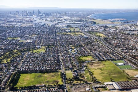 Aerial Image of YARRAVILLE TO THE CBD