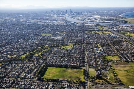 Aerial Image of YARRAVILLE TO THE CBD