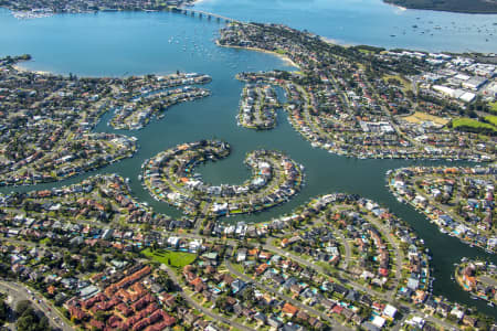 Aerial Image of SYLVANIA WATERS