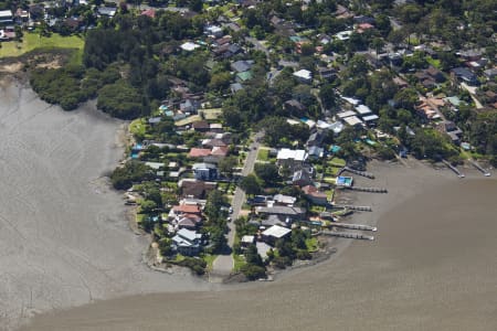 Aerial Image of OYSTER BAY