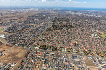 Aerial Image of HOPPER CROSSING & TARNIET LOOKING TOWARDS MELBOURNE.