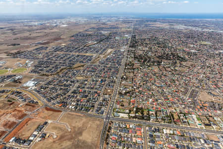 Aerial Image of HOPPER CROSSING & TARNIET LOOKING TOWARDS MELBOURNE.