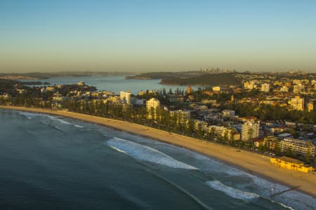 Aerial Image of SUNRISE NORTH STEYNE, MANLY DAWN