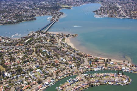 Aerial Image of SYLVANIA WATERS