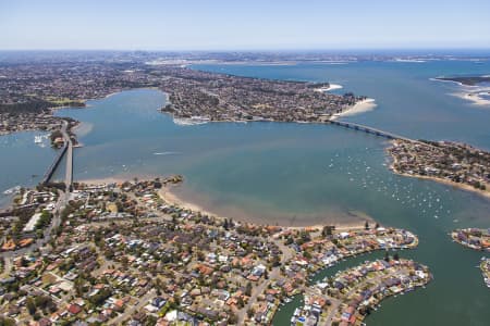 Aerial Image of SYLVANIA WATERS