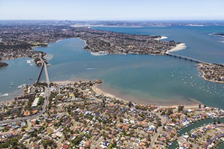 Aerial Image of SYLVANIA WATERS