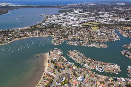 Aerial Image of SYLVANIA WATERS