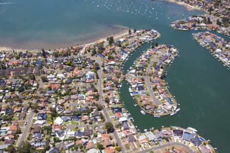 Aerial Image of SYLVANIA WATERS