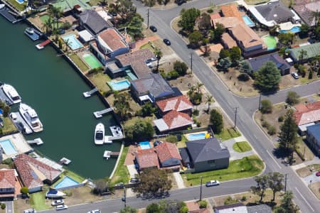 Aerial Image of SYLVANIA WATERS