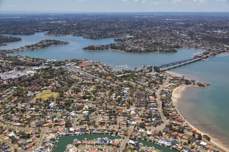 Aerial Image of SYLVANIA WATERS