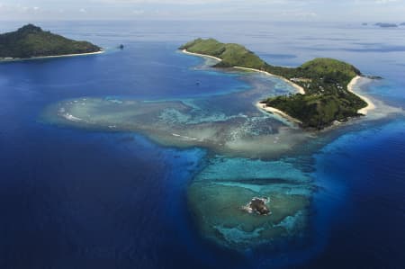 Aerial Image of MONURIKI, MONU & YANUYA