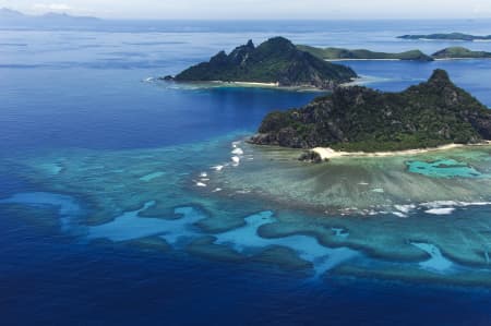 Aerial Image of MONURIKI, MONU & YANUYA