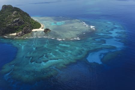 Aerial Image of MONURIKI, MONU & YANUYA