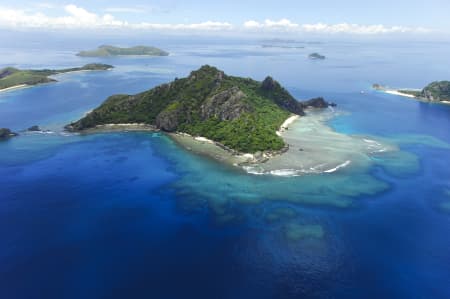 Aerial Image of MONURIKI, MONU & YANUYA