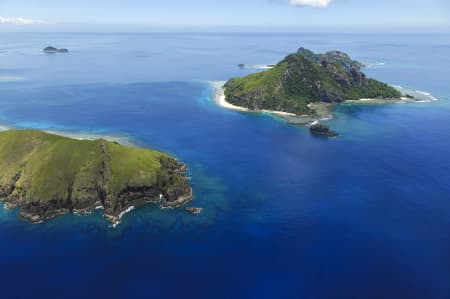 Aerial Image of MONURIKI, MONU & YANUYA