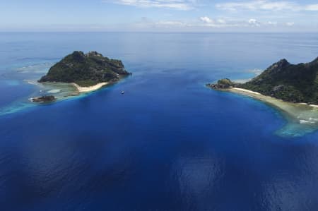 Aerial Image of MONURIKI, MONU & YANUYA