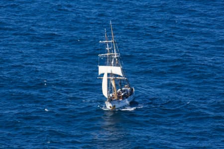 Aerial Image of SAILING SHIP OFF THE COAST OF VAUCLUSE & WATSONS BAY