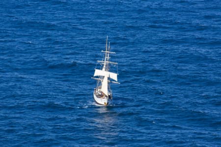 Aerial Image of SAILING SHIP OFF THE COAST OF VAUCLUSE & WATSONS BAY