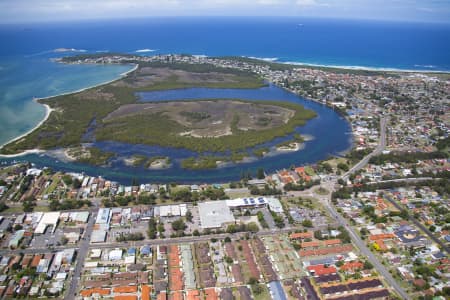Aerial Image of SWANSEA & BLACKSMITHS