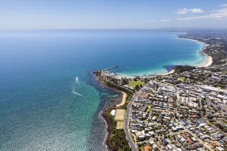 Aerial Image of MORNINGTON TOWNSHIP IN VICTORIA.