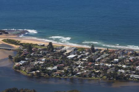 Aerial Image of NARRABEEN