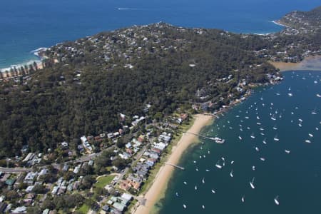 Aerial Image of ILUKA ROAD, PALM BEACH
