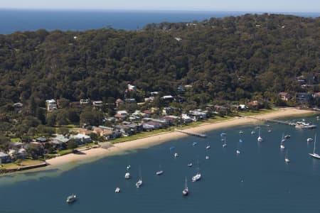 Aerial Image of ILUKA ROAD, PLAM BEACH