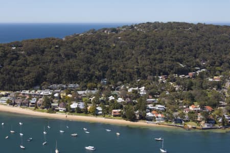 Aerial Image of ILUKA ROAD, PLAM BEACH