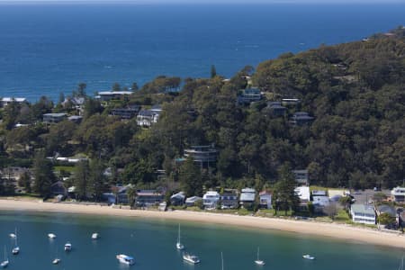 Aerial Image of ILUKA ROAD, PLAM BEACH