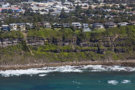 Aerial Image of HILLCREST AVENUE