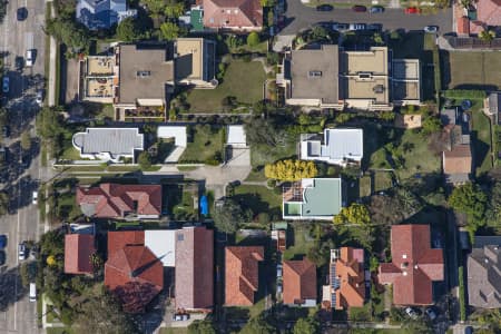 Aerial Image of SYDNEY ROAD, BALGOWLAH