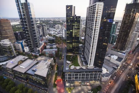 Aerial Image of SOUTHBANK AT DUSK