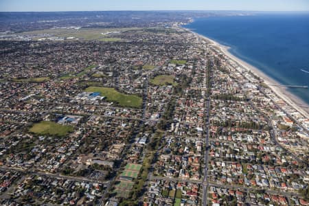 Aerial Image of HENLEY BEACH