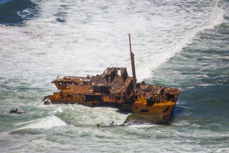 Aerial Image of SYGNA WRECK, STOCKTON BEACH