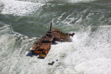 Aerial Image of SYGNA WRECK, STOCKTON BEACH