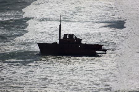 Aerial Image of SYGNA WRECK, STOCKTON BEACH