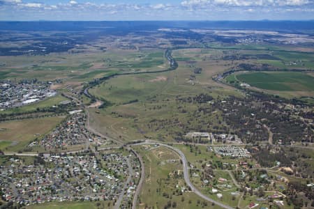 Aerial Image of SINGLETON