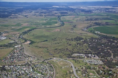 Aerial Image of SINGLETON