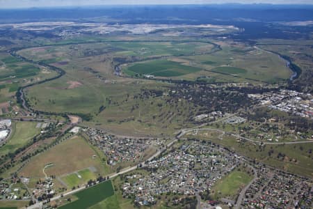 Aerial Image of SINGLETON