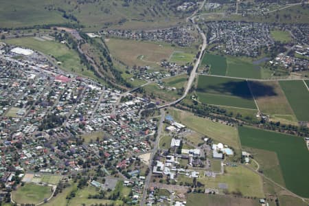 Aerial Image of SINGLETON