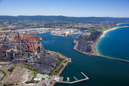 Aerial Image of PORT KEMBLA