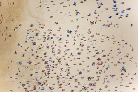 Aerial Image of BONDI BEACH BATHERS