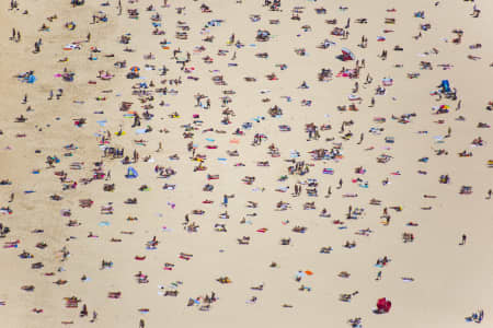 Aerial Image of BONDI BEACH BATHERS