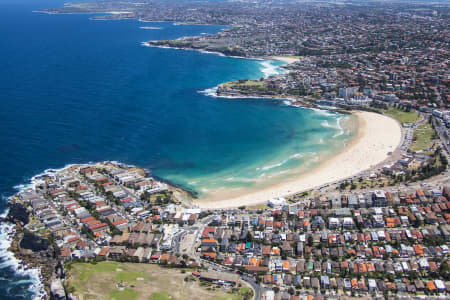 Aerial Image of BONDI BEACH BATHERS