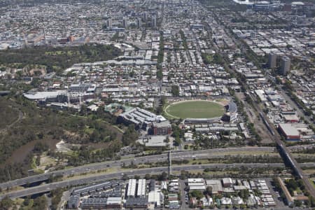 Aerial Image of CLIFTON HILL LOOKING TOWARDS COLLINGWOOD